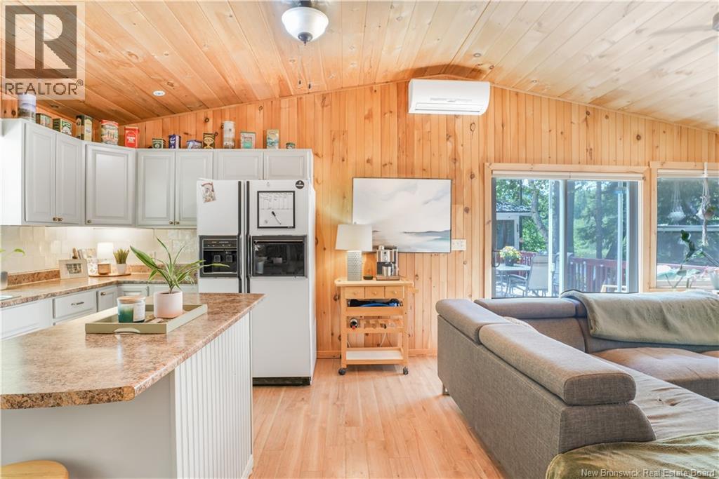 111 Camp Road Property Photo 12