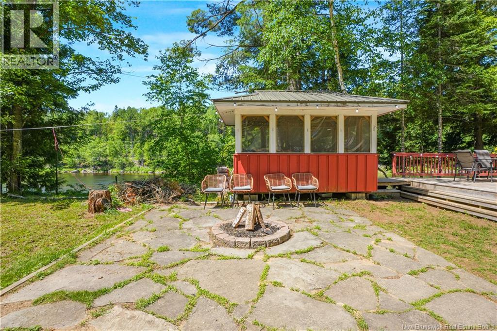 111 Camp Road Property Photo 31