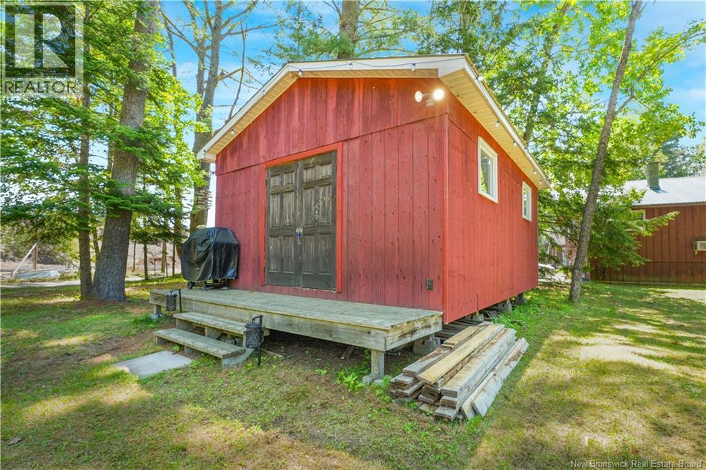 111 Camp Road Property Photo 33