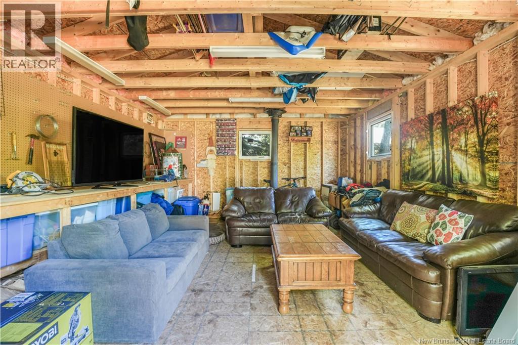 111 Camp Road Property Photo 34