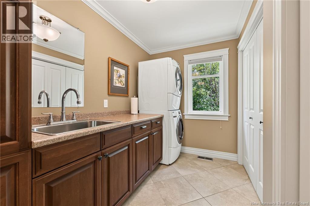 86 Greenwich Property Photo 29