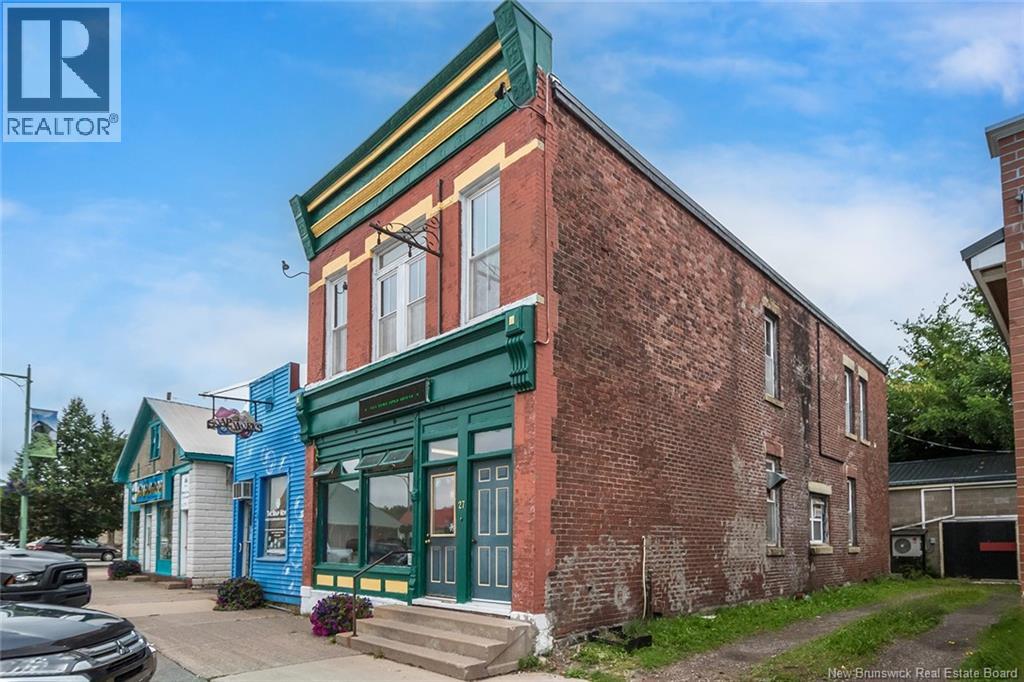 27 Broad Street Property Photo 3
