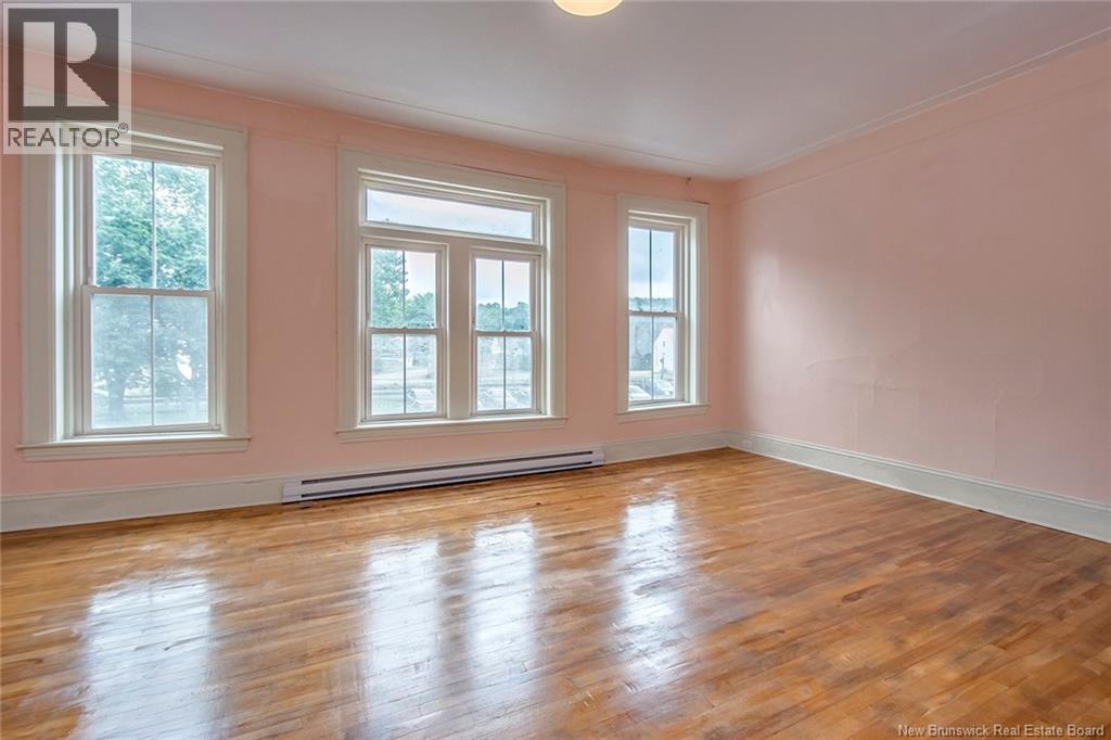 27 Broad Street Property Photo 5