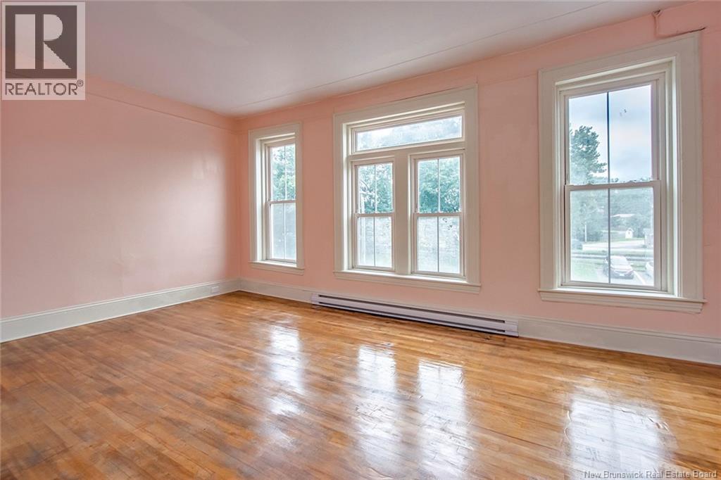 27 Broad Street Property Photo 6