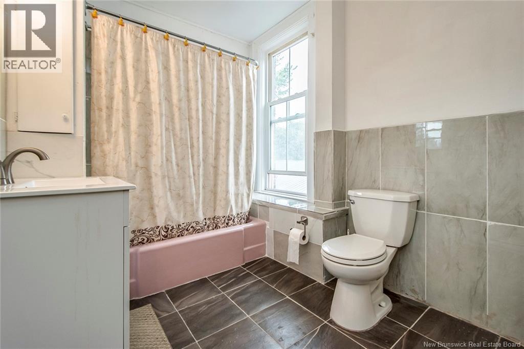 27 Broad Street Property Photo 9