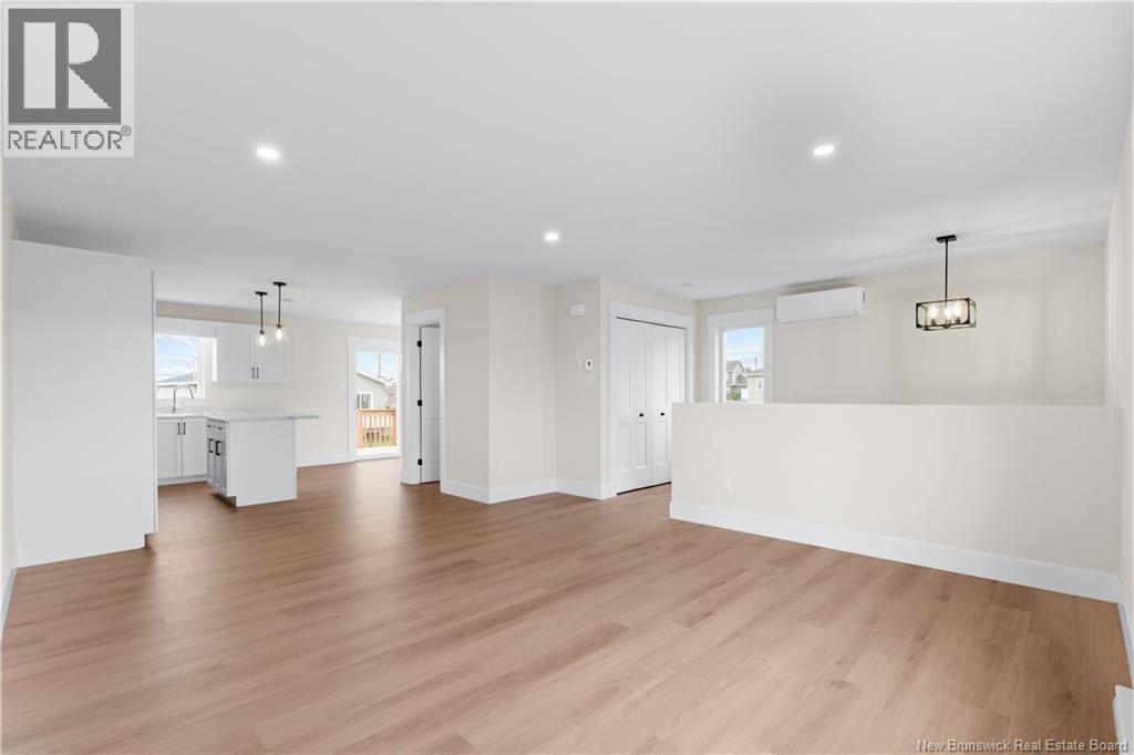 37 Alosier Crescent Property Photo 5
