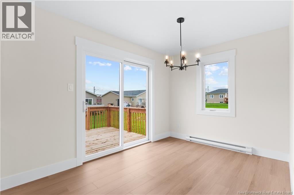 37 Alosier Crescent Property Photo 10