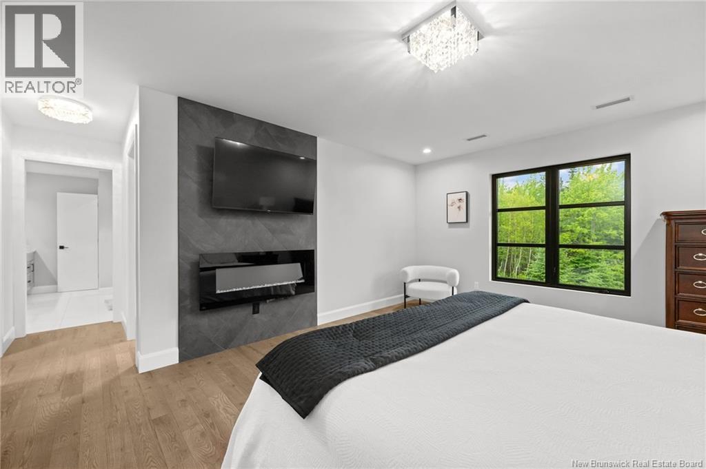18 London Lane Property Photo 28