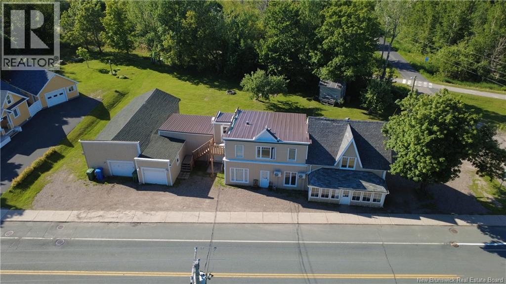 707 Boulevard St-pierre Ouest Property Photo 5