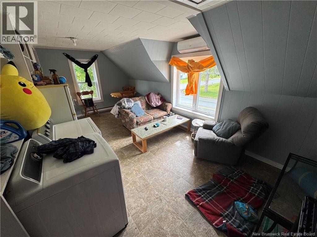 707 Boulevard St-pierre Ouest Property Photo 12