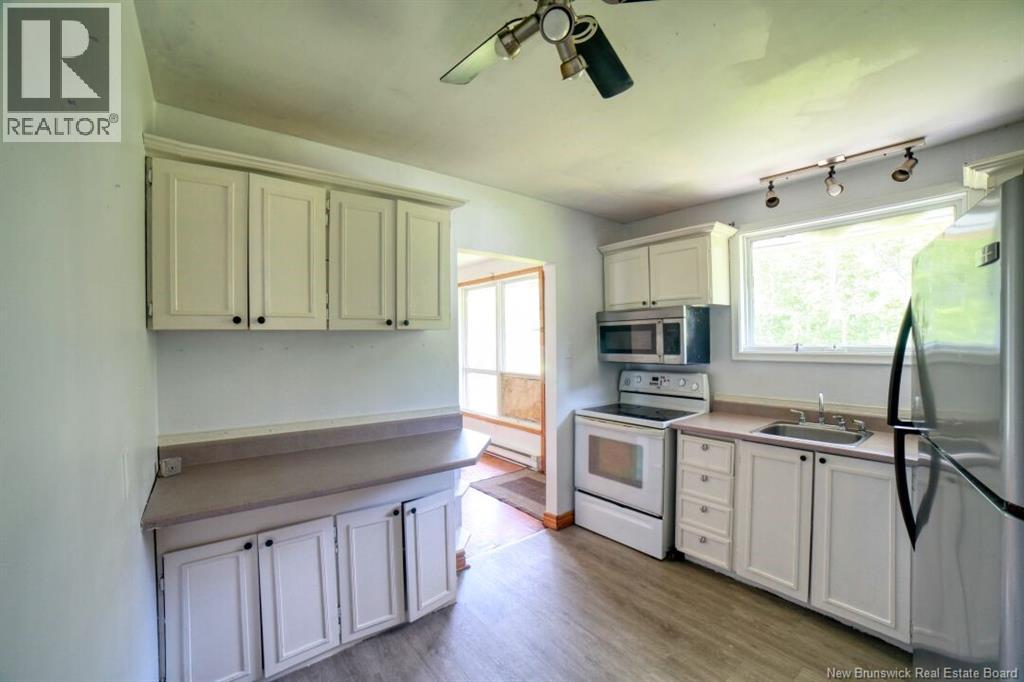58 Chaleur Property Photo 8