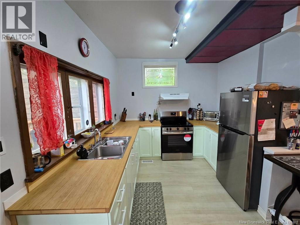 666 King Property Photo 16