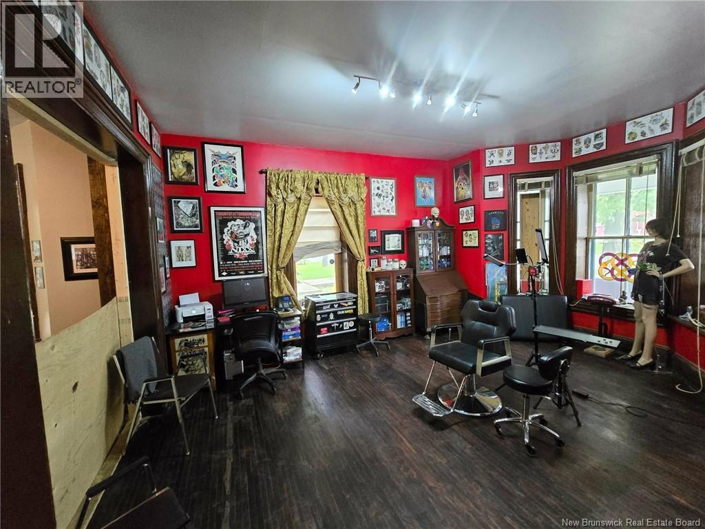666 King Property Photo 28