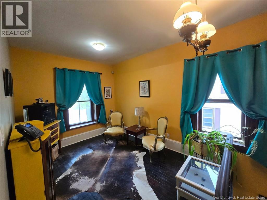 666 King Property Photo 34