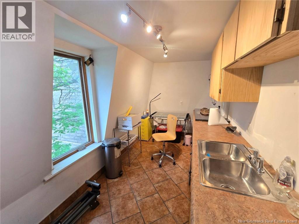 666 King Property Photo 44