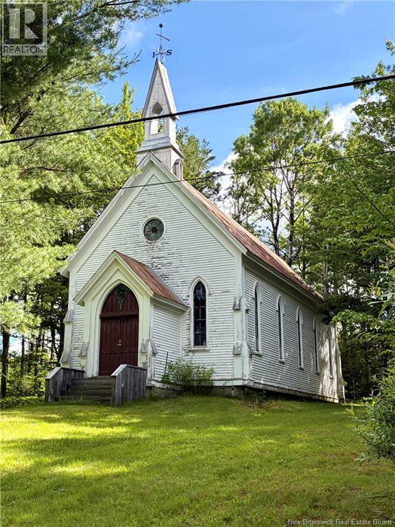 122 Route 745 Property Photo 1