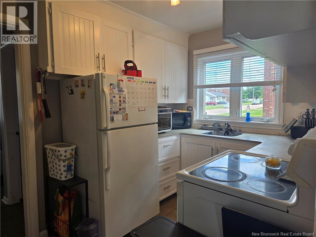 68 Katherine Avenue Property Photo 2