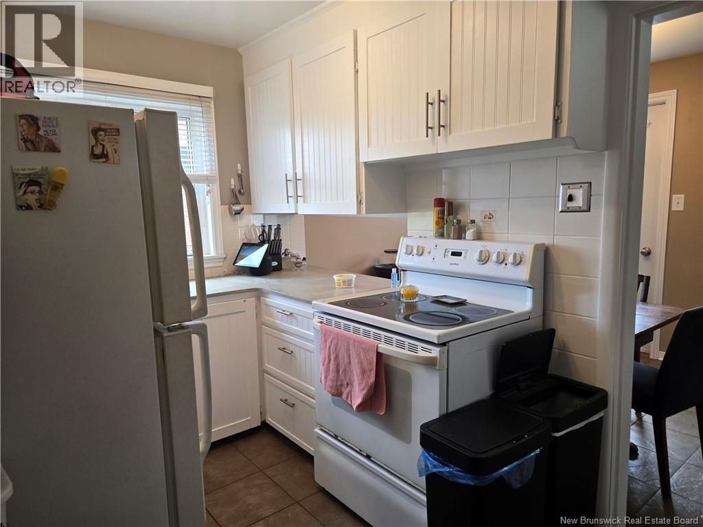 68 Katherine Avenue Property Photo 3