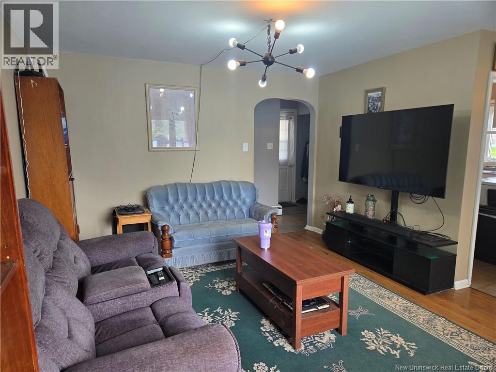 68 Katherine Avenue Property Photo 6