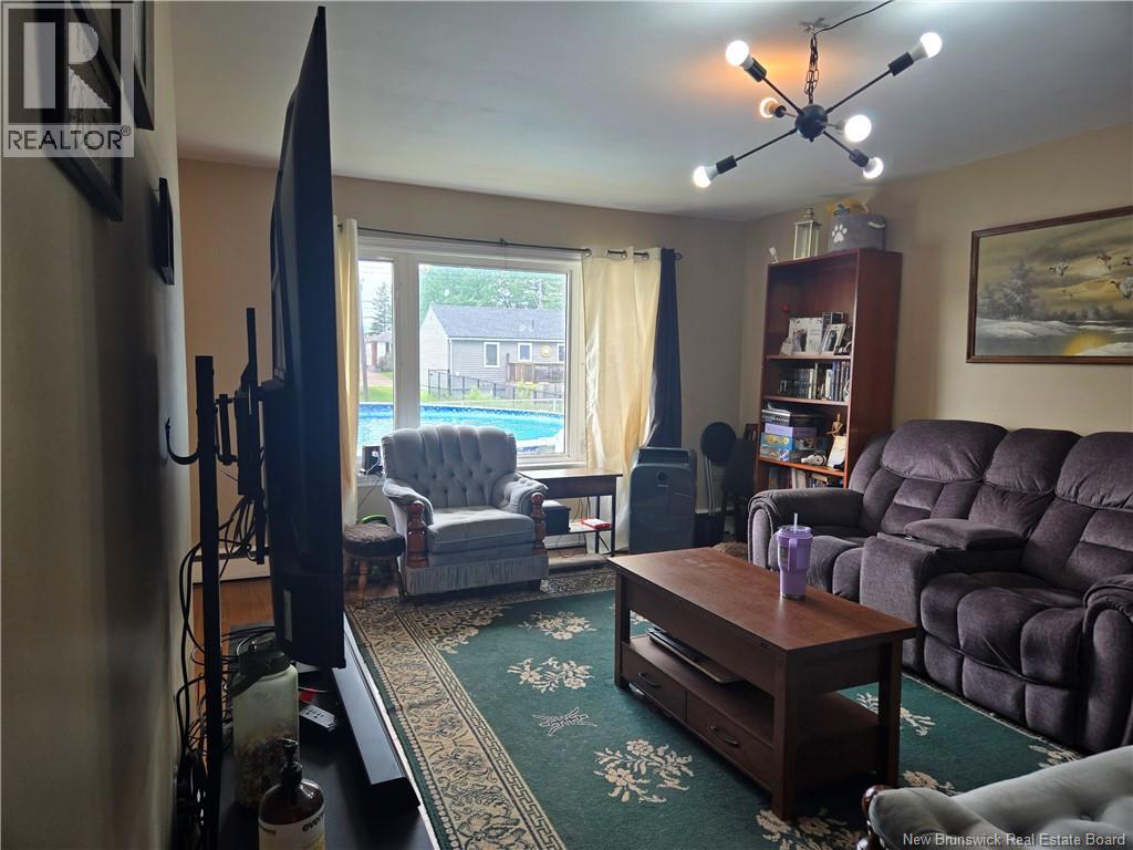 68 Katherine Avenue Property Photo 7
