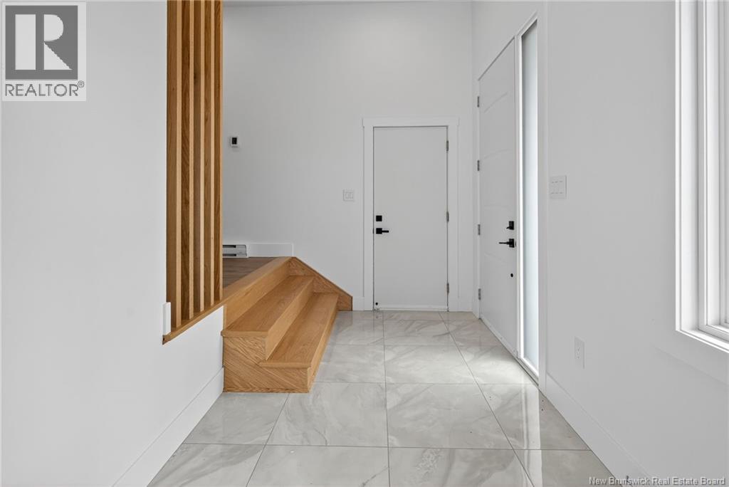 18 Weavers Way Property Photo 5