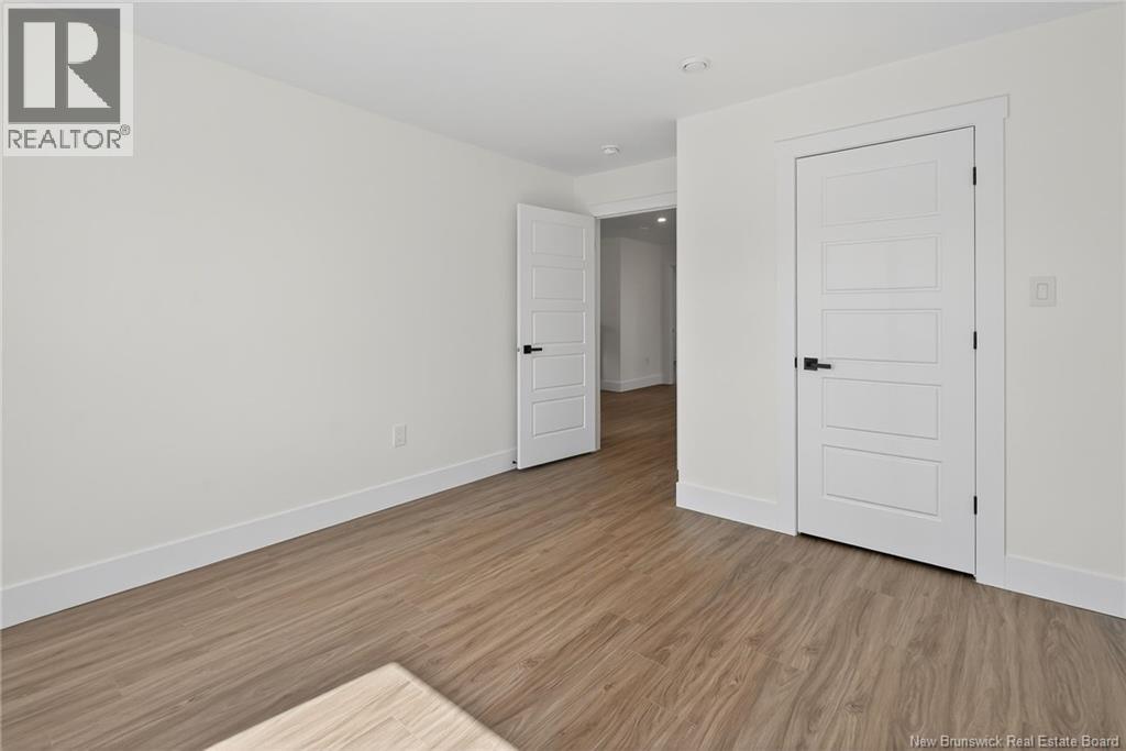 18 Weavers Way Property Photo 17
