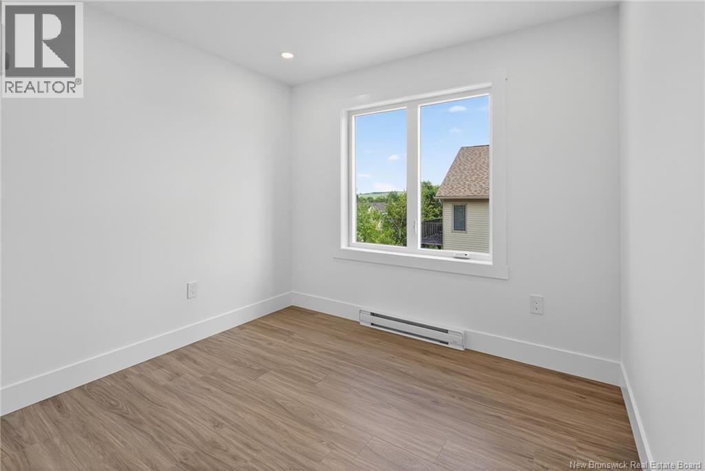 18 Weavers Way Property Photo 24