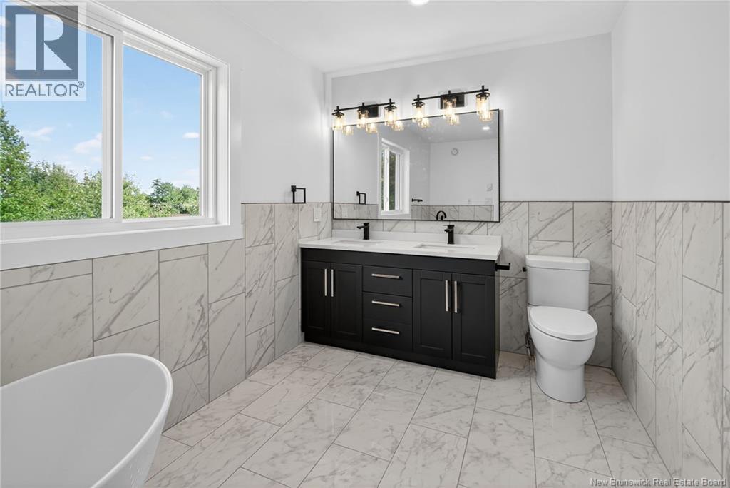 18 Weavers Way Property Photo 28