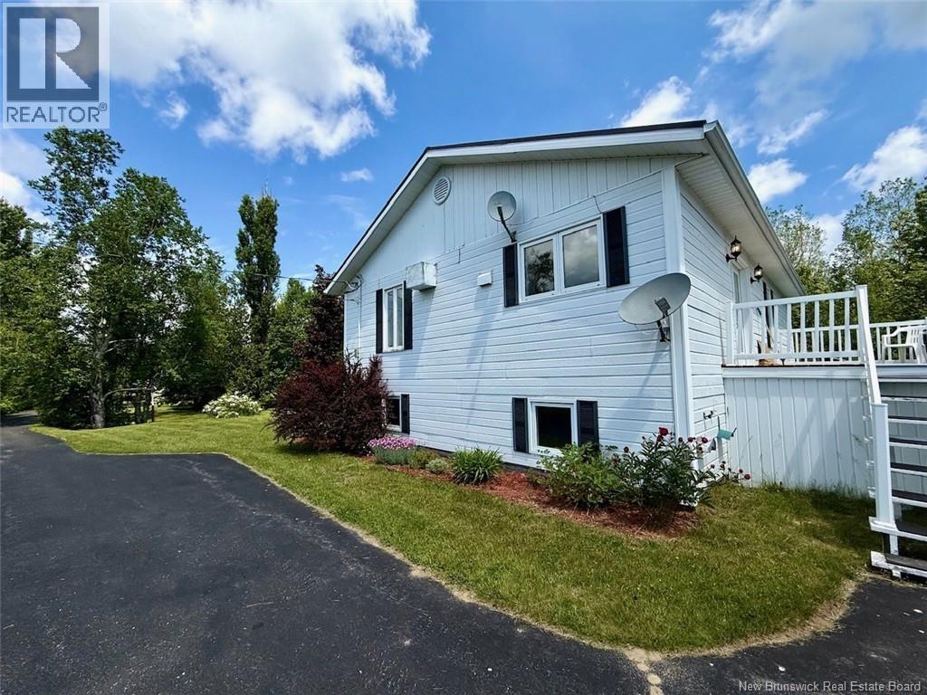 431 Boulevard Des Acadiens Property Photo 3