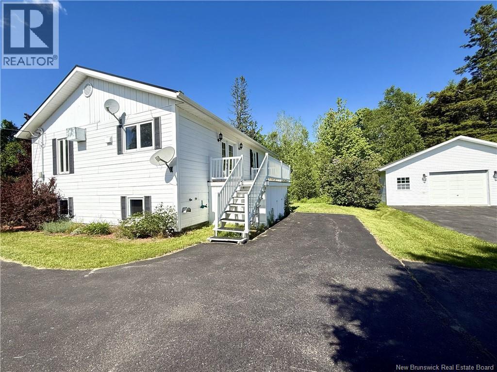 431 Boulevard Des Acadiens Property Photo 9