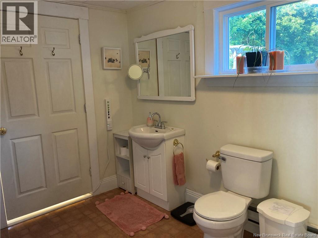 39 Cooks Point Road Property Photo 11