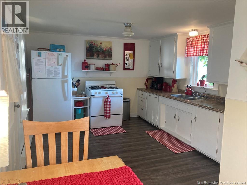 39 Cooks Point Road Property Photo 14