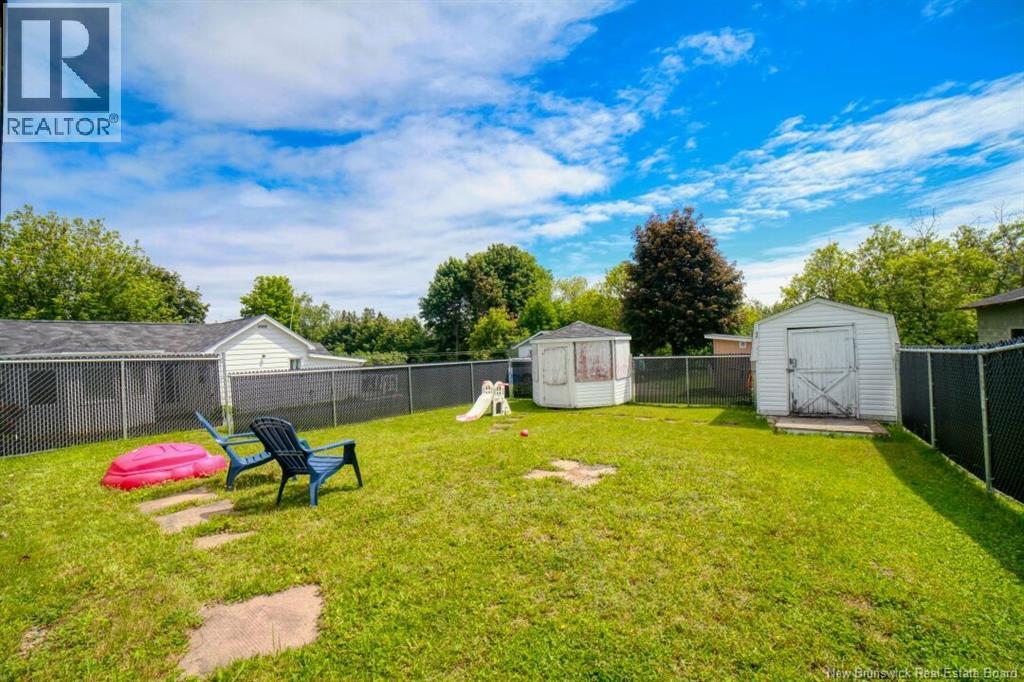 250 Raymond Property Photo 3
