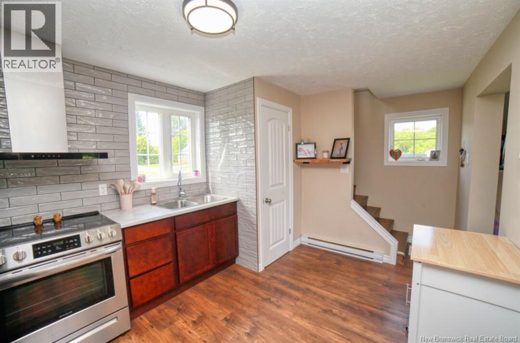 250 Raymond Property Photo 5