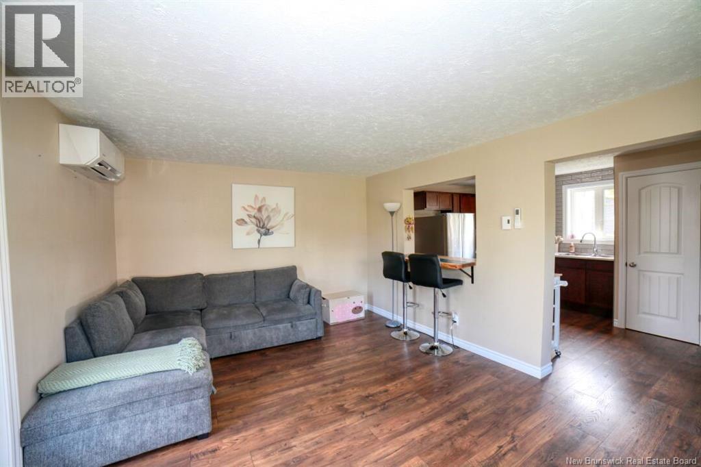 250 Raymond Property Photo 9