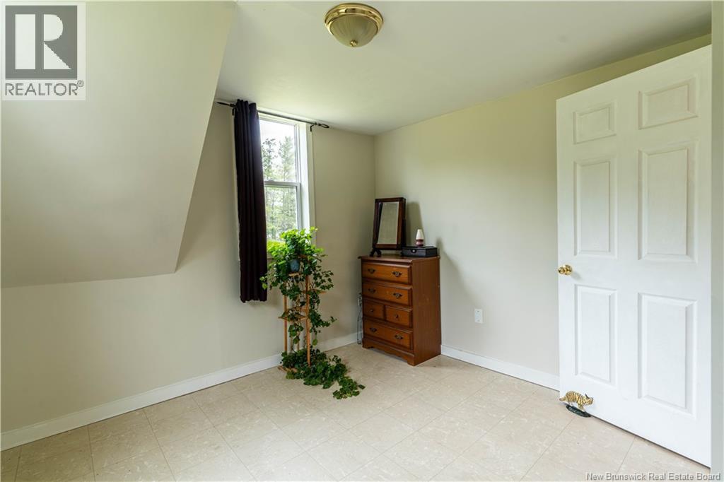 359 Bellefond Road Property Photo 28