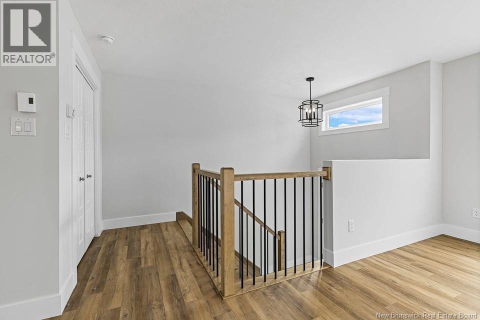 473-479 Maplehurst Drive Property Photo 3