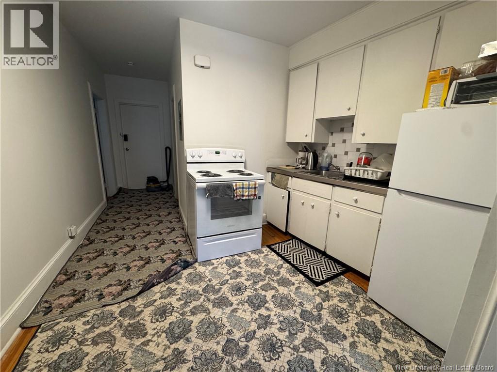 325 Main Street Property Photo 7