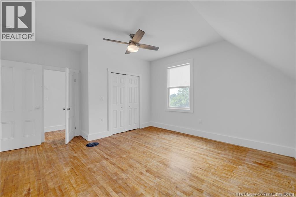60-62 Queensway Property Photo 43