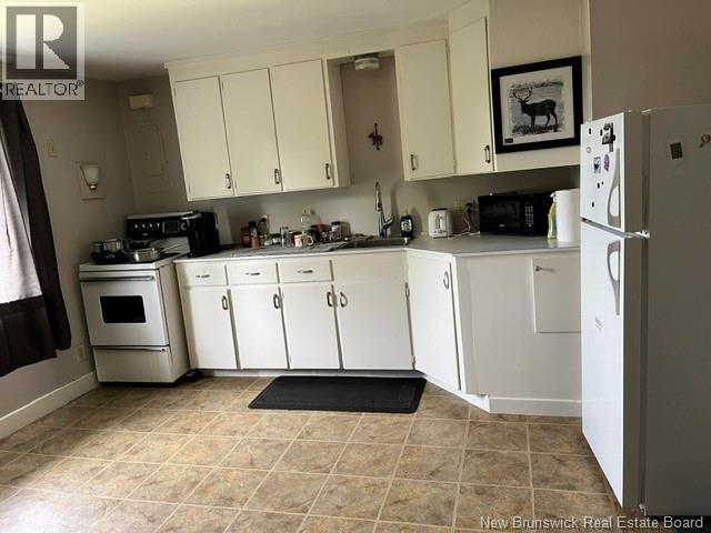 440 Woolastook Drive Property Photo 14
