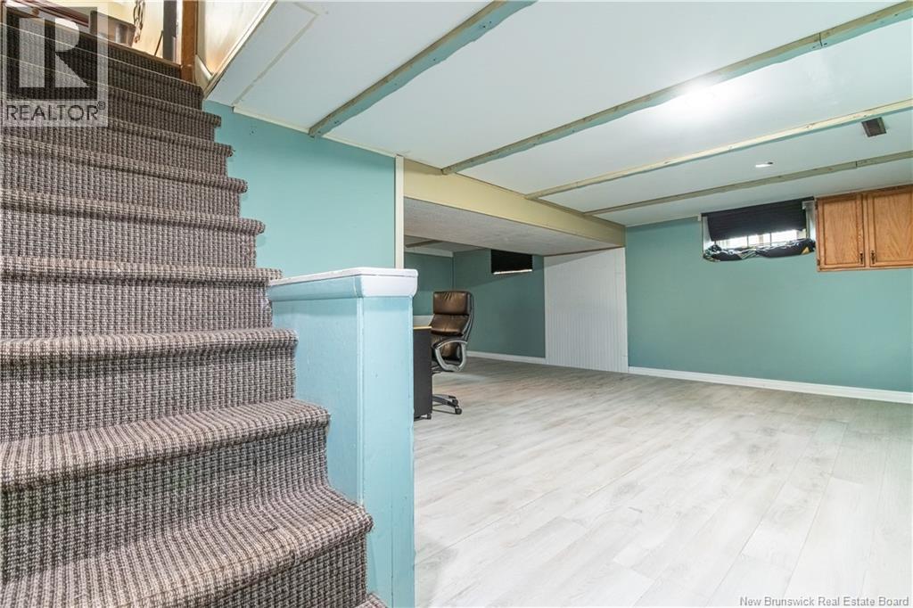 114 Bessborough Property Photo 28