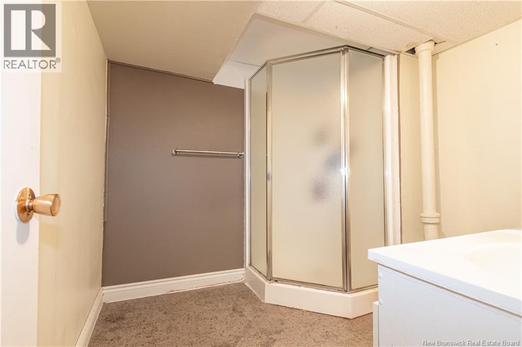 114 Bessborough Property Photo 30