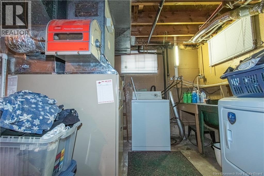 114 Bessborough Property Photo 33