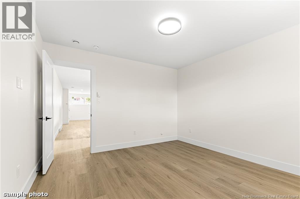 47 Mansfield Property Photo 32