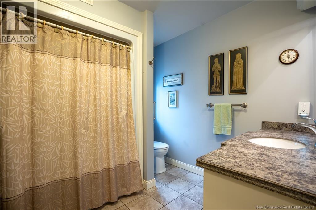 235 Summerhill Row Property Photo 27