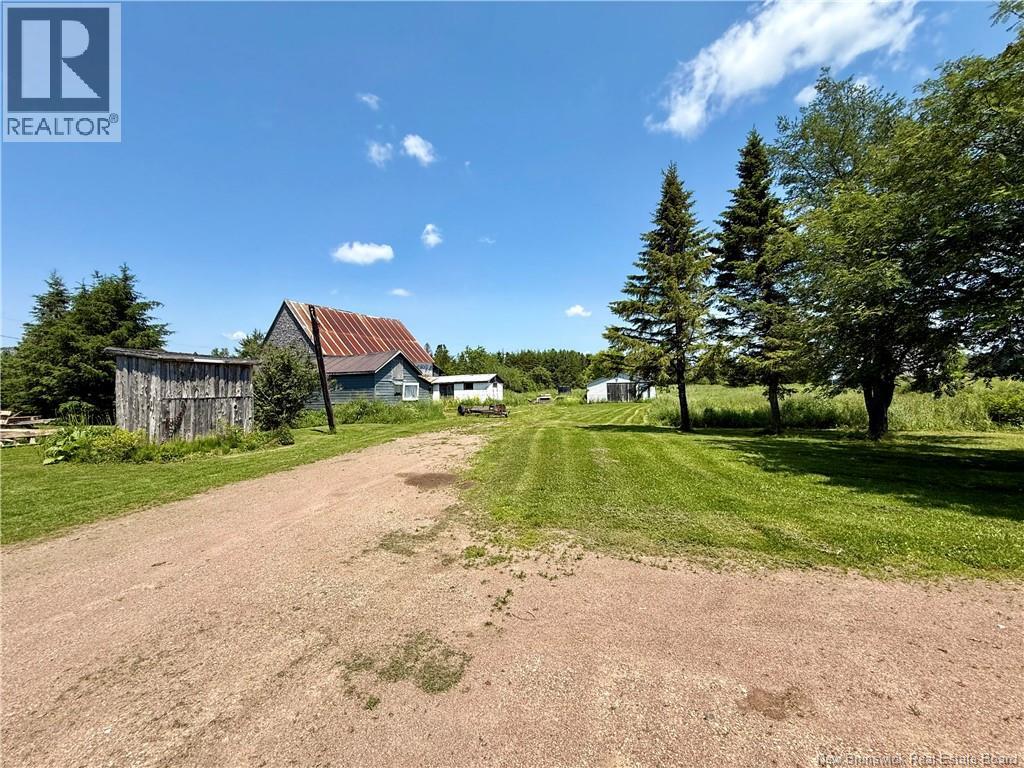 81 Lac Road Property Photo 3