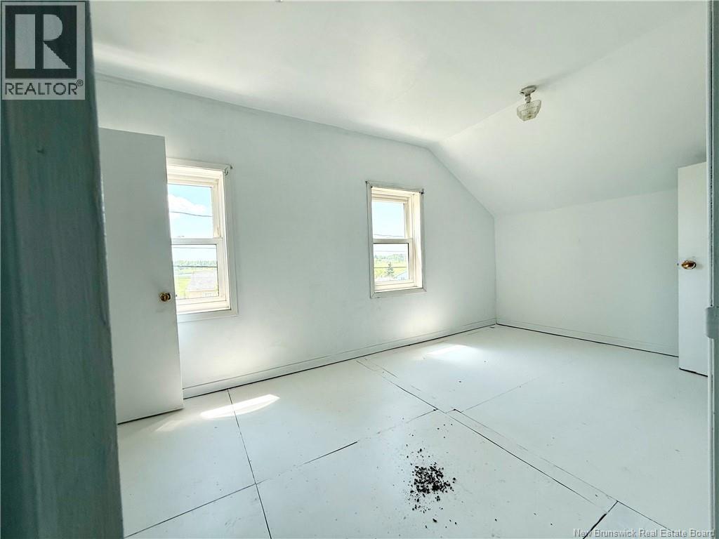 81 Lac Road Property Photo 18