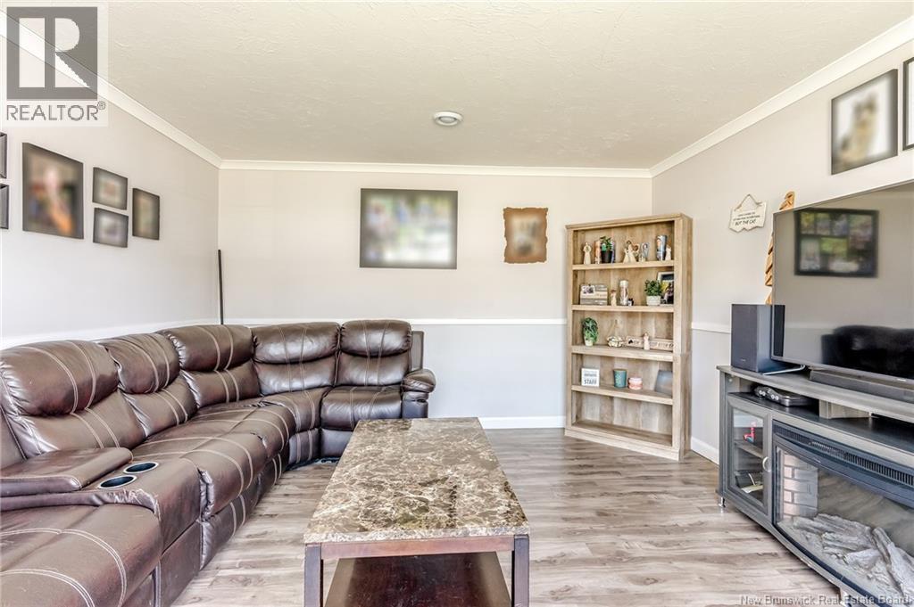 230 Bonaventure Street Property Photo 10