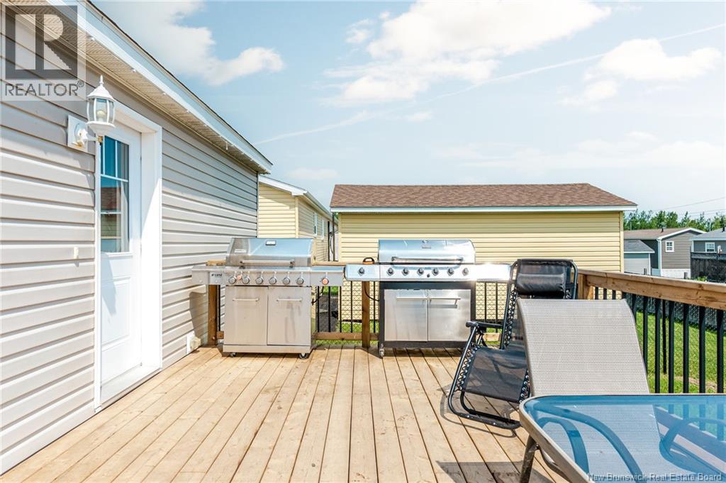 230 Bonaventure Street Property Photo 40