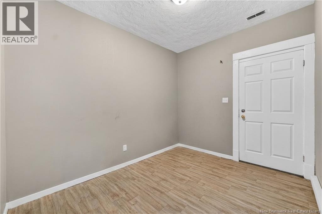 300-304 Mountain Road Property Photo 43
